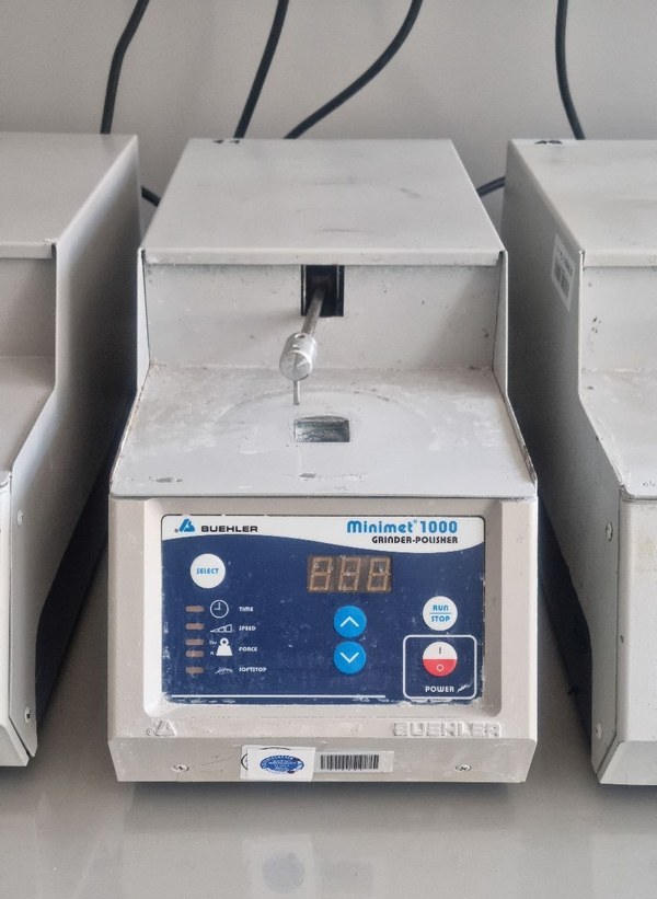 Einrichtungen zur Analytik