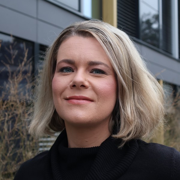 Carolin Angela Wintel